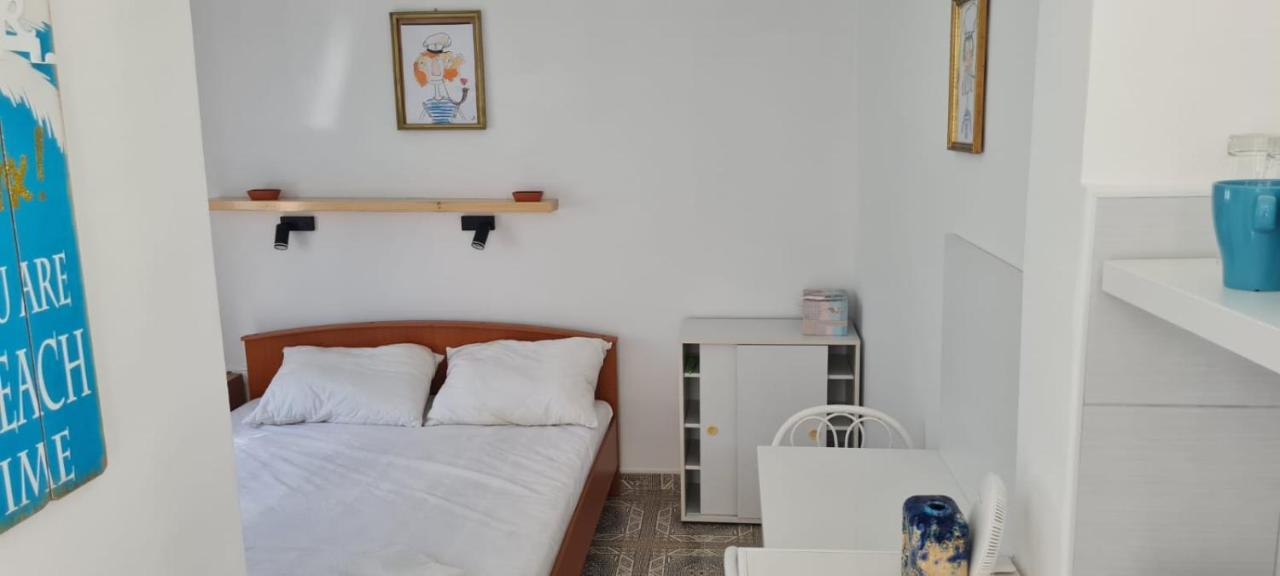Apartmani Centar Seline Paklenica Extérieur photo