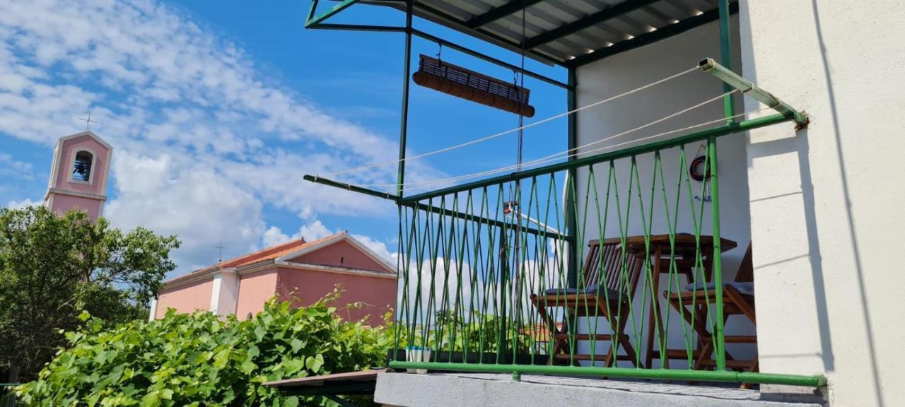 Apartmani Centar Seline Paklenica Extérieur photo